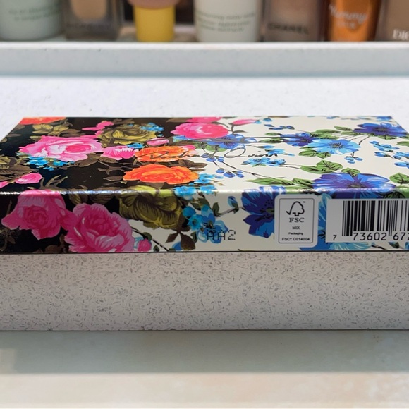 MAC x Richard Quinn~ ‘QUINNING’ Eyeshadow Palette ~ LE ~ RARE & HTF ~ NIB - Picture 15 of 16